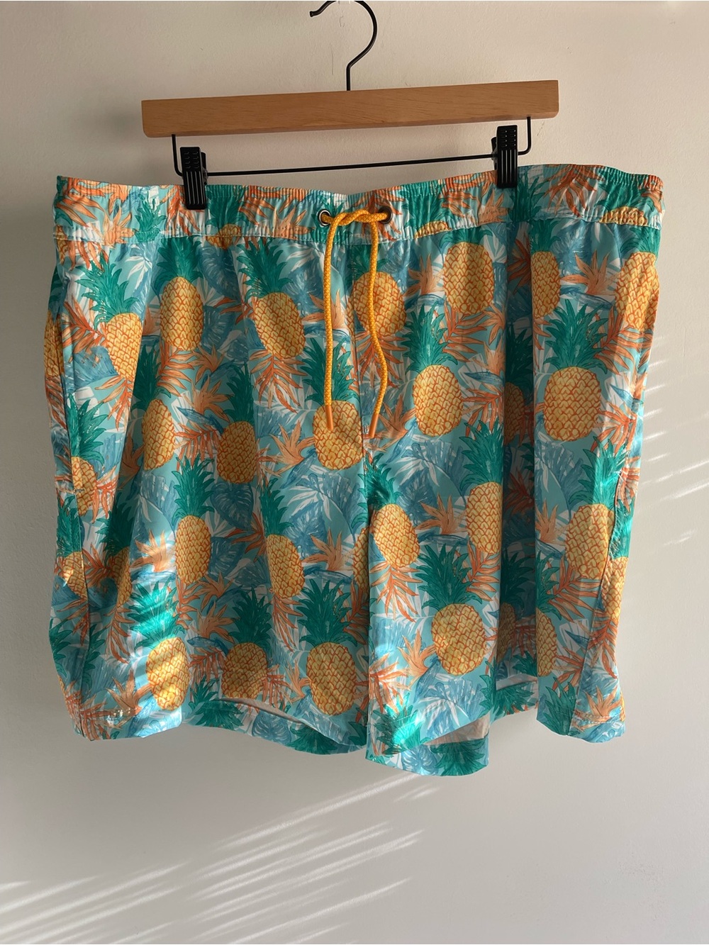 NWT Member’s Mark Mens Swim Trunks 4-Way Stretch UPF 50 Pineapple Bloom Size XXL